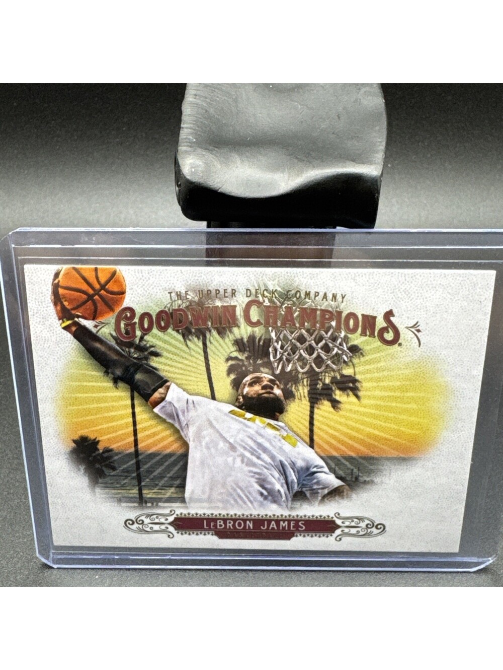 2018 Upper Deck Goodwin Champions LeBron James #100 Basketball Card NBA Legend